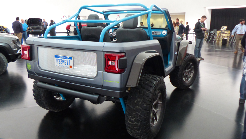 Illustration for article titled The Jeep 4SPEED Concept Is So Light It Gets A Two Inch Lift For Free